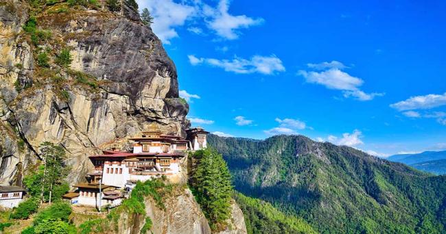 Mystical Bhutan Tour – 11 Days / 10 Nights — photo 3